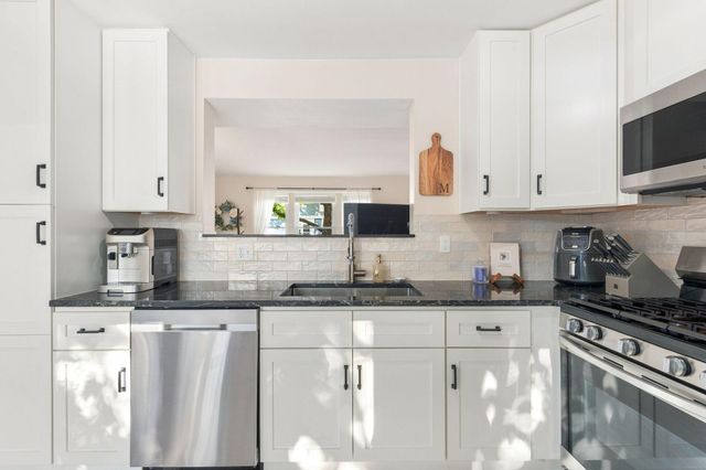 7700 Kelvinway Drive, 71, Worthington, OH 43085