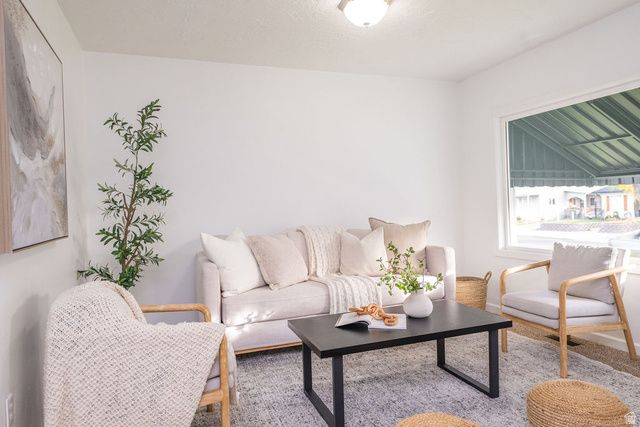 3289 S LINCOLN AVE, Ogden, UT 84401