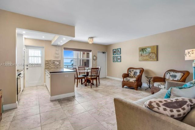 901 S Surf Rd 404, Hollywood, FL 33019