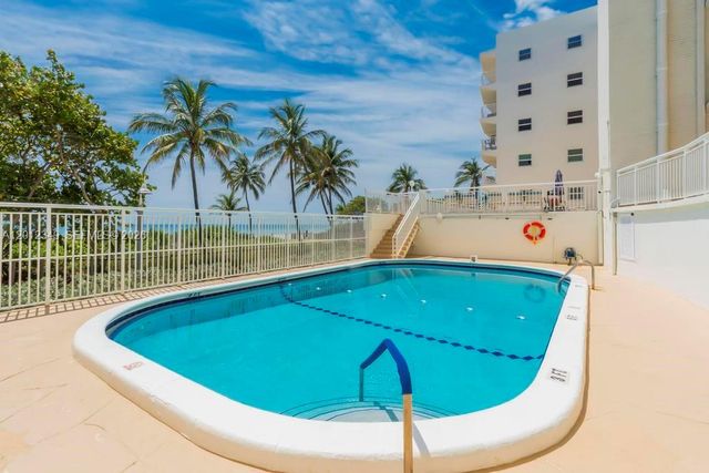 901 S Surf Rd 404, Hollywood, FL 33019
