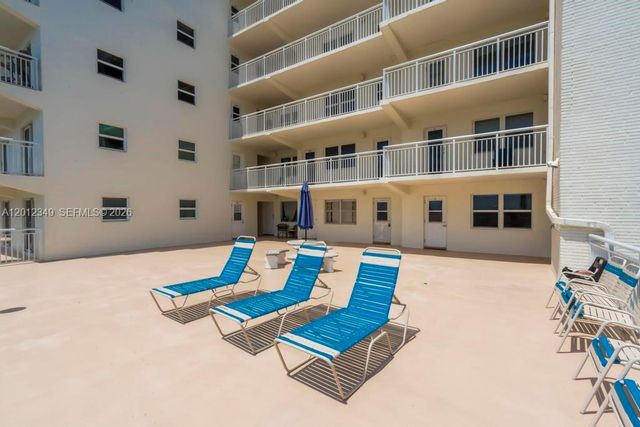 901 S Surf Rd 404, Hollywood, FL 33019