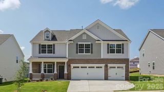 136 Pecan Grove Lane, Statesville, NC 28677
