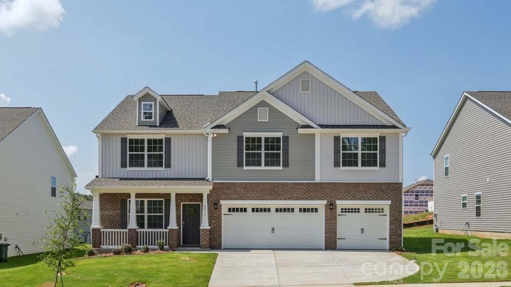 136 Pecan Grove Lane, Statesville, NC 28677