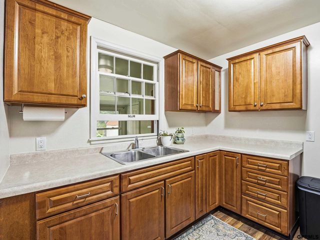 2410 Jefferson Street, Bellevue, NE 68005