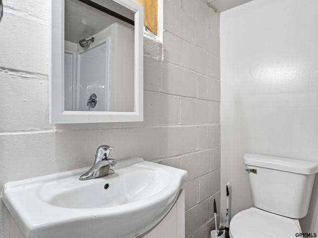 2410 Jefferson Street, Bellevue, NE 68005