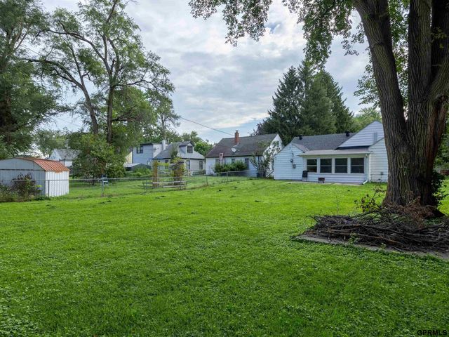 2410 Jefferson Street, Bellevue, NE 68005