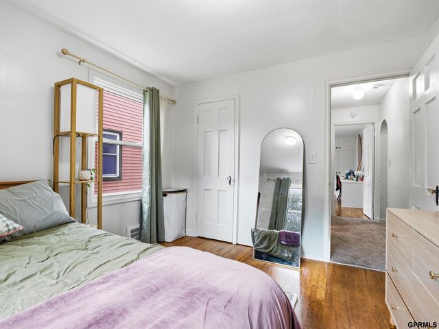 2410 Jefferson Street, Bellevue, NE 68005