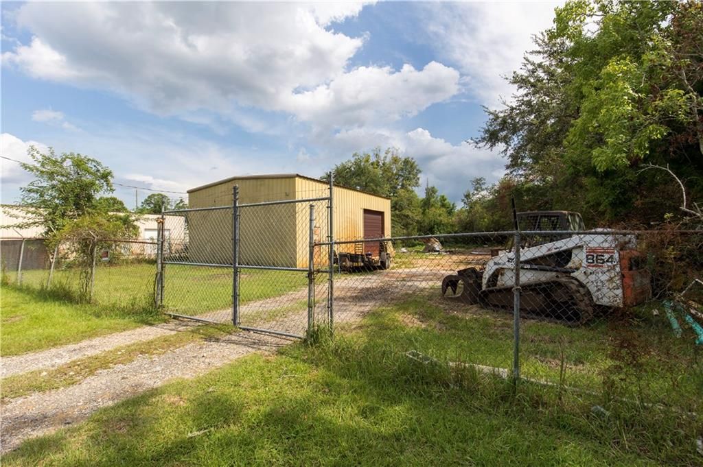 807 Schillinger Road N, Mobile, AL 36608 — exterior