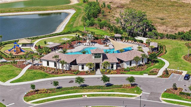 2959 COMMON FIG RUN, Wesley Chapel, FL 33543