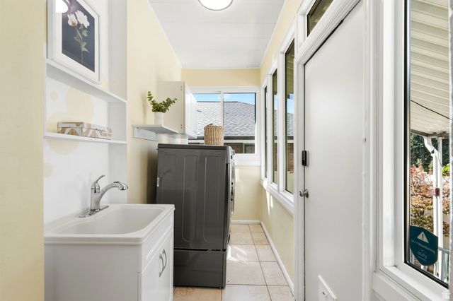 385 E ST, Salt Lake City, UT 84103