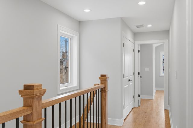 6639 S Langley Avenue, Chicago, IL 60637