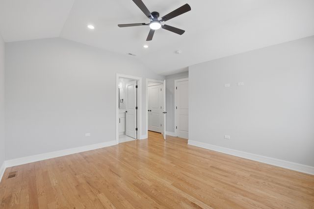 6639 S Langley Avenue, Chicago, IL 60637