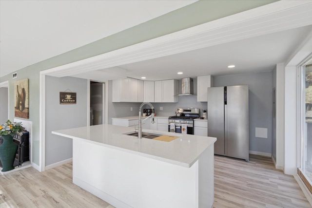 4936 N River Road, Janesville, WI 53545