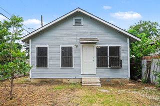 2035 S Trinity St, San Antonio, TX 78207