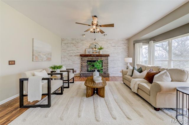 140 Park Ridge Drive, O'fallon, MO 63366