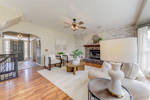 140 Park Ridge Drive, O'fallon, MO 63366