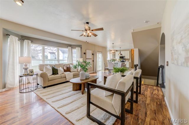 140 Park Ridge Drive, O'fallon, MO 63366