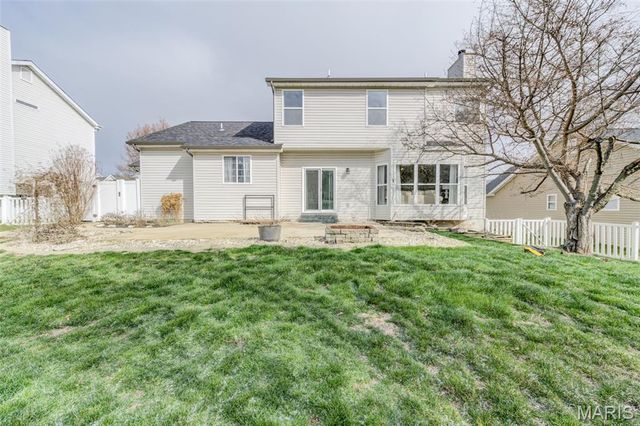140 Park Ridge Drive, O'fallon, MO 63366