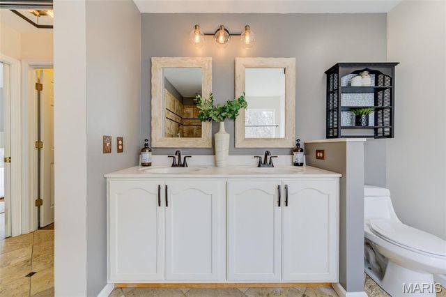 140 Park Ridge Drive, O'fallon, MO 63366