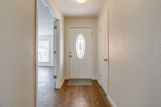 2020 Crestridge Street, Stephenville, TX 76401