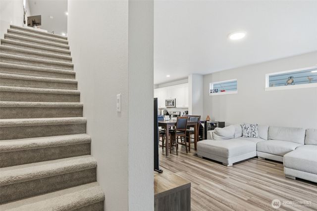 7109 S Ridge Way, Ridgefield, WA 98642