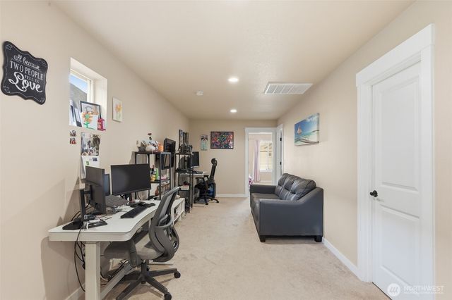 7109 S Ridge Way, Ridgefield, WA 98642