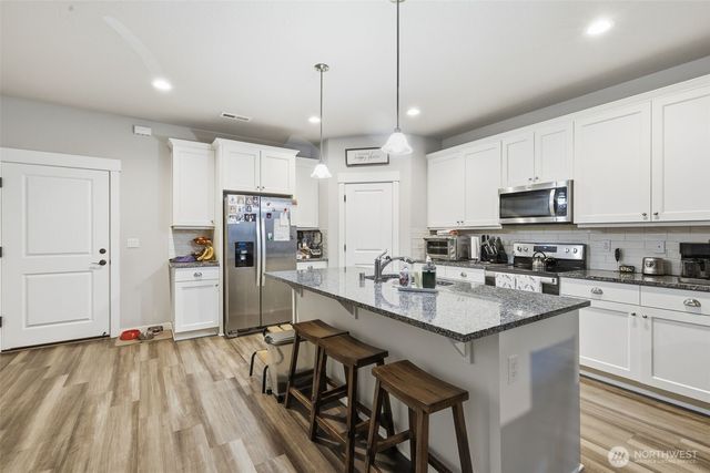 7109 S Ridge Way, Ridgefield, WA 98642