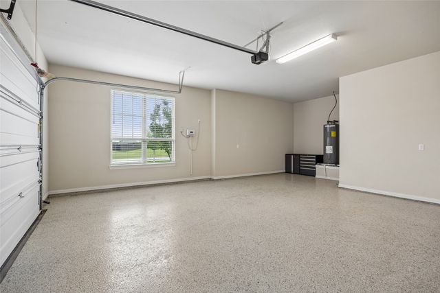 8221 Palmer Lane, Waxahachie, TX 75167