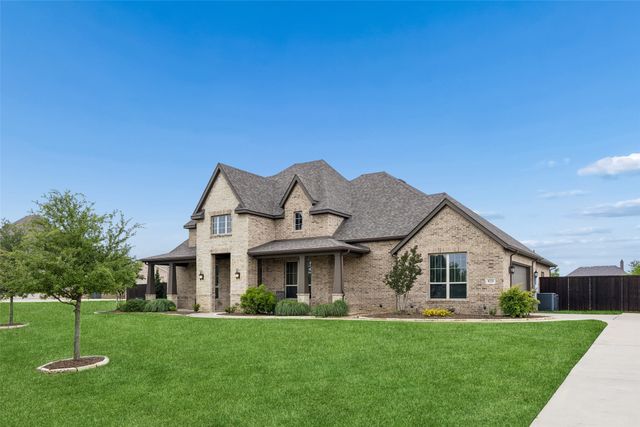8221 Palmer Lane, Waxahachie, TX 75167