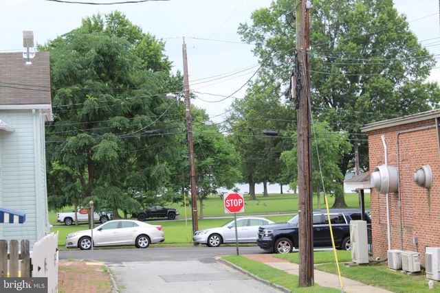 407 WILLIAMS ST, New Castle, DE 19720