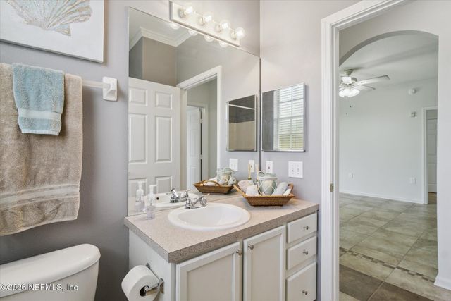 7990 BAYMEADOWS Road 201, Jacksonville, FL 32256