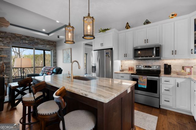 56 Carters View Lane, Ellijay, GA 30540