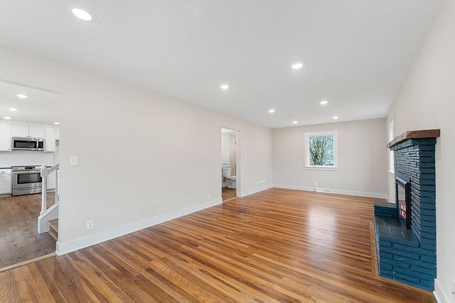 5 LONGFELLOW LN, Columbia, MO 65203