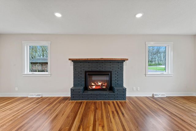 5 LONGFELLOW LN, Columbia, MO 65203