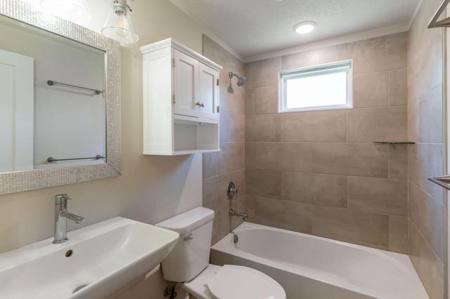 5 LONGFELLOW LN, Columbia, MO 65203