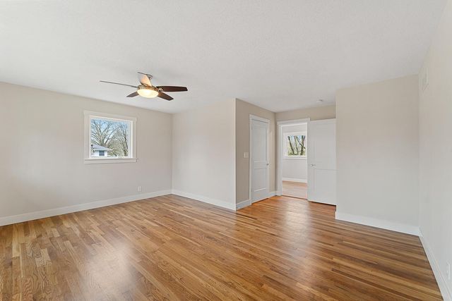5 LONGFELLOW LN, Columbia, MO 65203