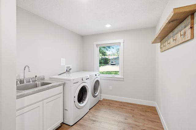 5 LONGFELLOW LN, Columbia, MO 65203