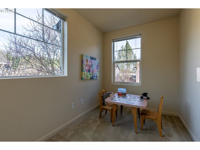 10518 Ne CEDAR FALLS Loop, Hillsboro, OR 97006