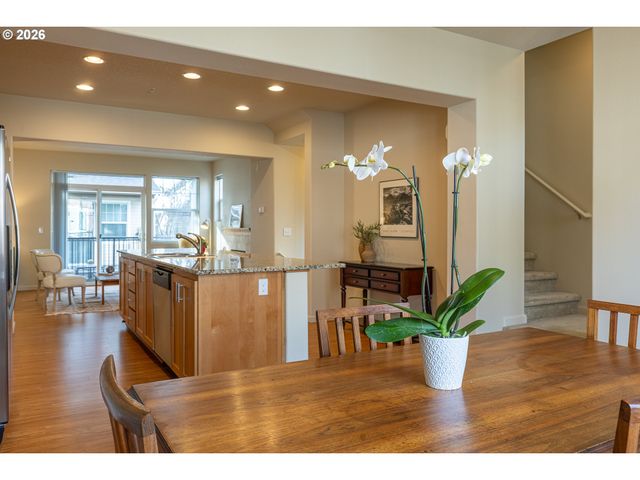 10518 Ne CEDAR FALLS Loop, Hillsboro, OR 97006