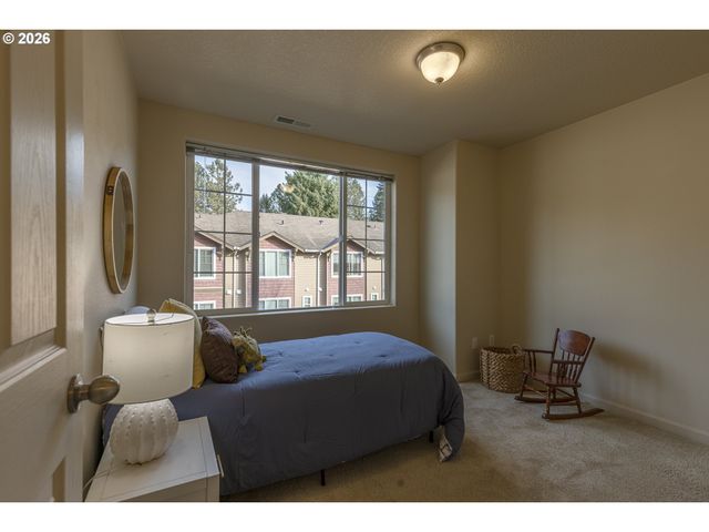 10518 Ne CEDAR FALLS Loop, Hillsboro, OR 97006