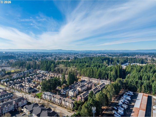 10518 Ne CEDAR FALLS Loop, Hillsboro, OR 97006