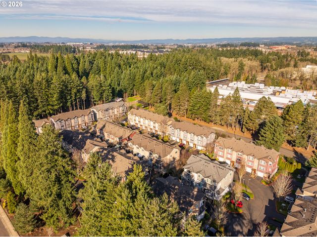 10518 Ne CEDAR FALLS Loop, Hillsboro, OR 97006