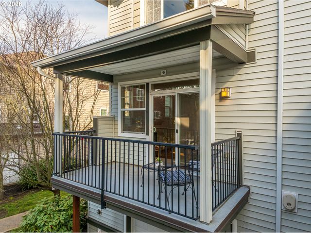 10518 Ne CEDAR FALLS Loop, Hillsboro, OR 97006