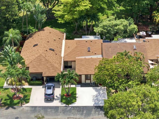 22311 WHISTLING PINES Lane, Boca Raton, FL 33428