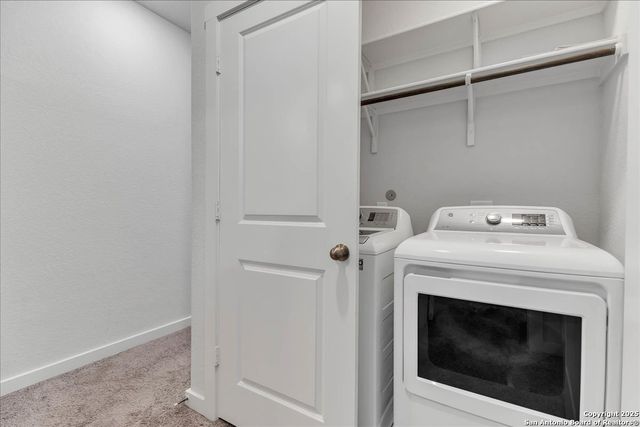 7914 Roanoke Run Unit 16, San Antonio, TX 78240