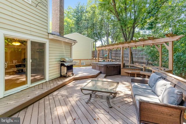2602 CHESTER CIR, Woodbridge, VA 22191