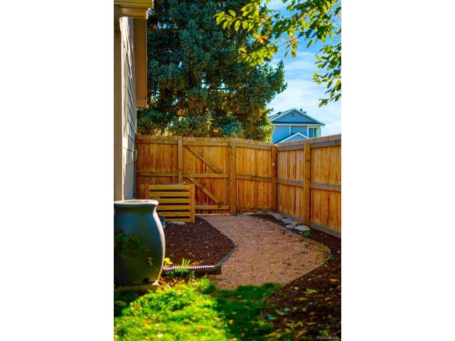 6025 S Parfet St, Littleton, CO 80127