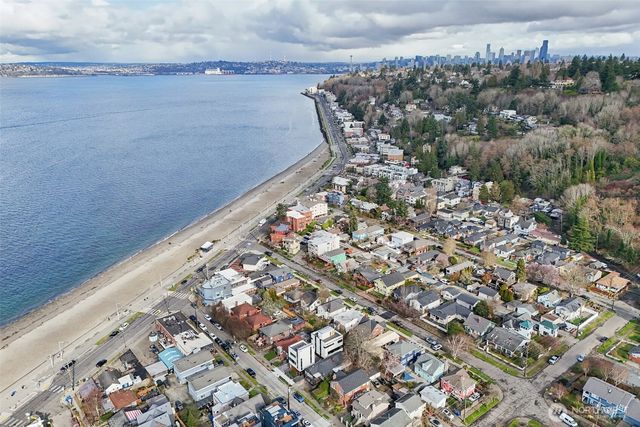 2626 A 58th Avenue SW, Seattle, WA 98116