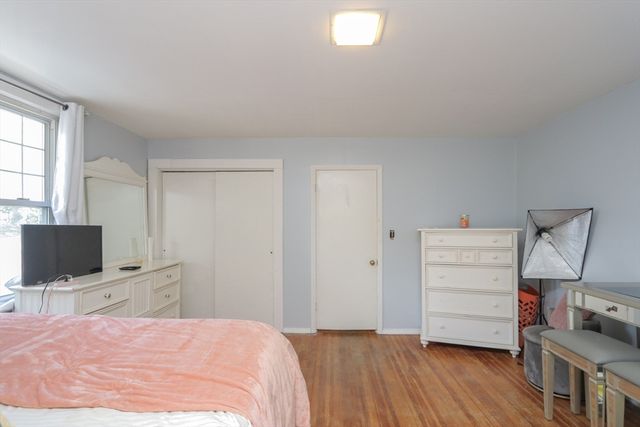 83 Kimberly Ave, Springfield, MA 01108