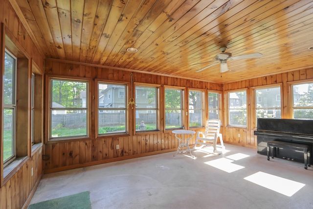 83 Kimberly Ave, Springfield, MA 01108